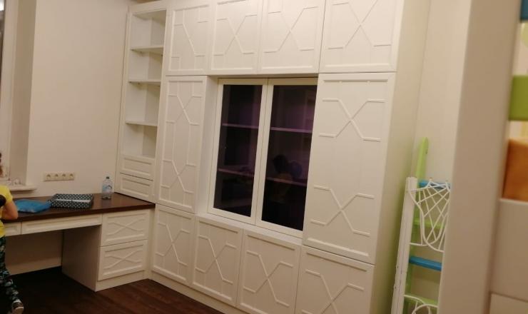 Мебель для детской из дерева